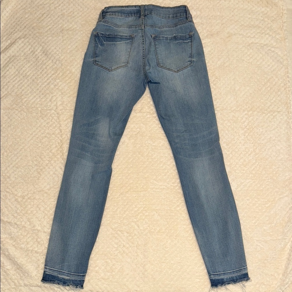 π EUC Refuge Skinny Leg Jeans β Medium Blue Wash, Size 2 - Picture 6 of 9